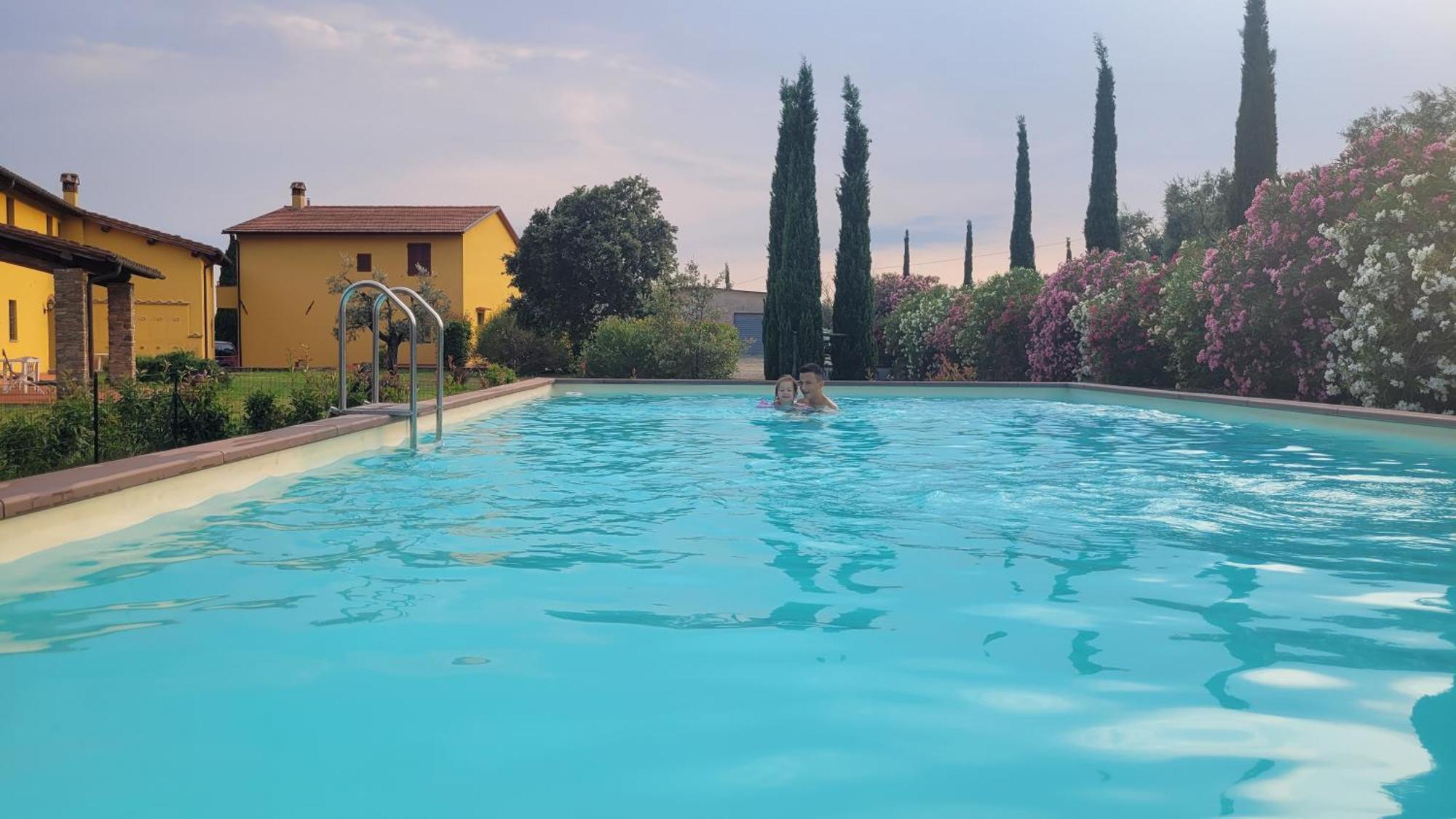 Agriturismo Podere Casalone Limite Exteriér fotografie